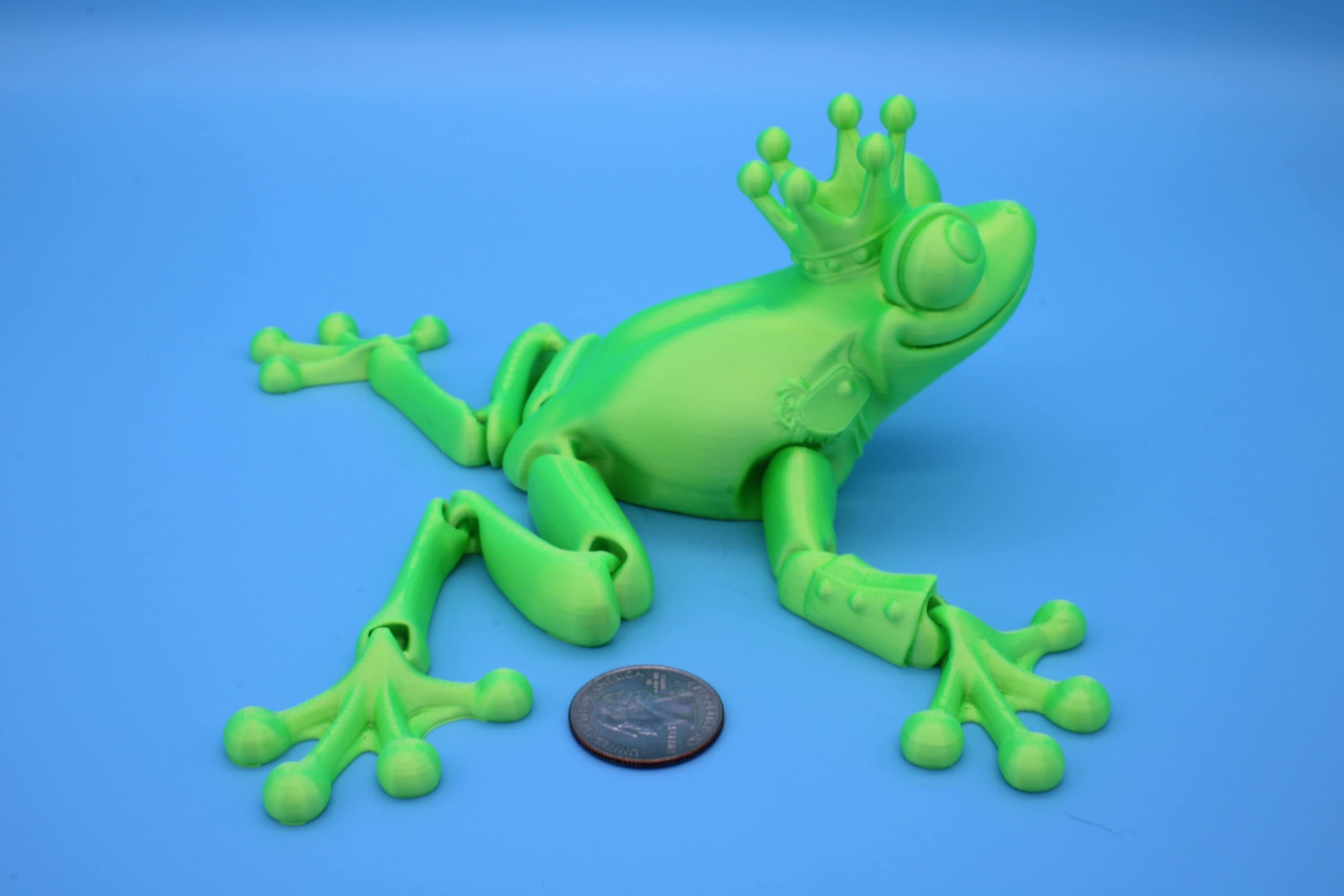 Green Prince Frog | Cute Flexi Toy | Articulating Frog | 3D printed Unique Fidget | Desk Buddy