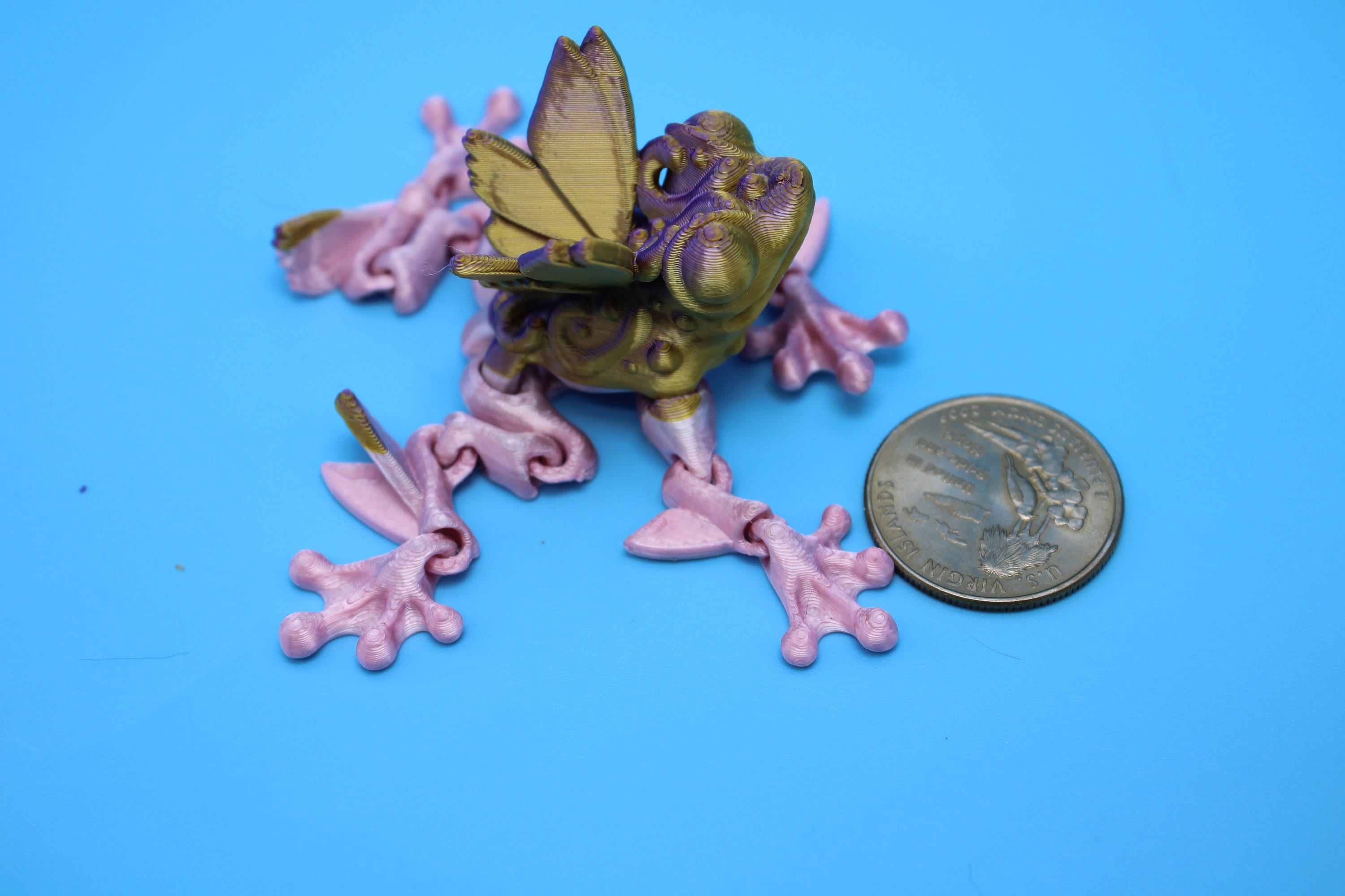 Butterfly Frog-Pink & Gold | 3D Printed Miniature | Flutter Frog | Fidget Toy | Articulating Frog.