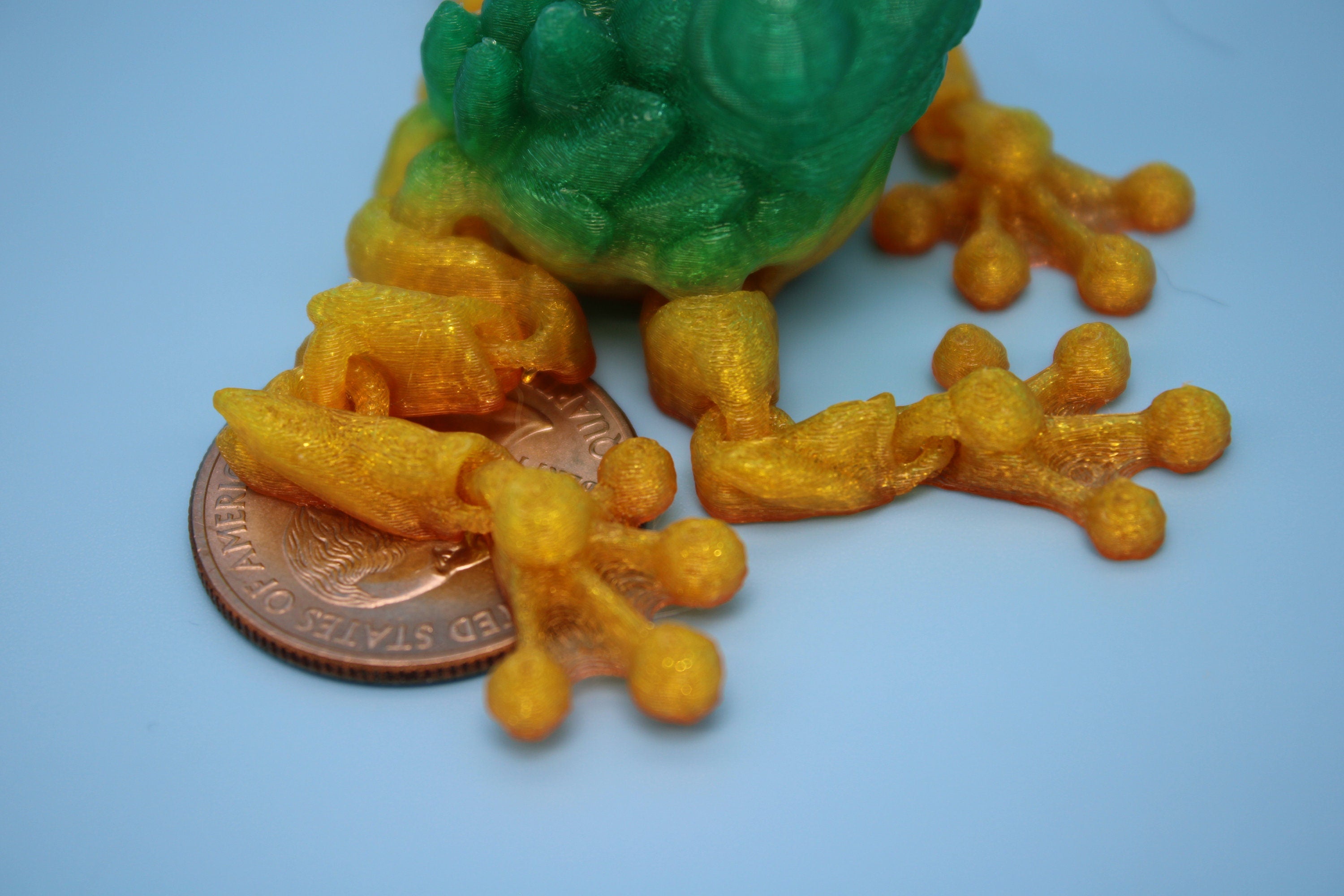 Miniature Flexible Crystal Frog | 3D Printed Crystal Cute Frog | 5.5 inches | Friendly Frog | Sensory Toy | Fidget Toy | Articulating Frog.