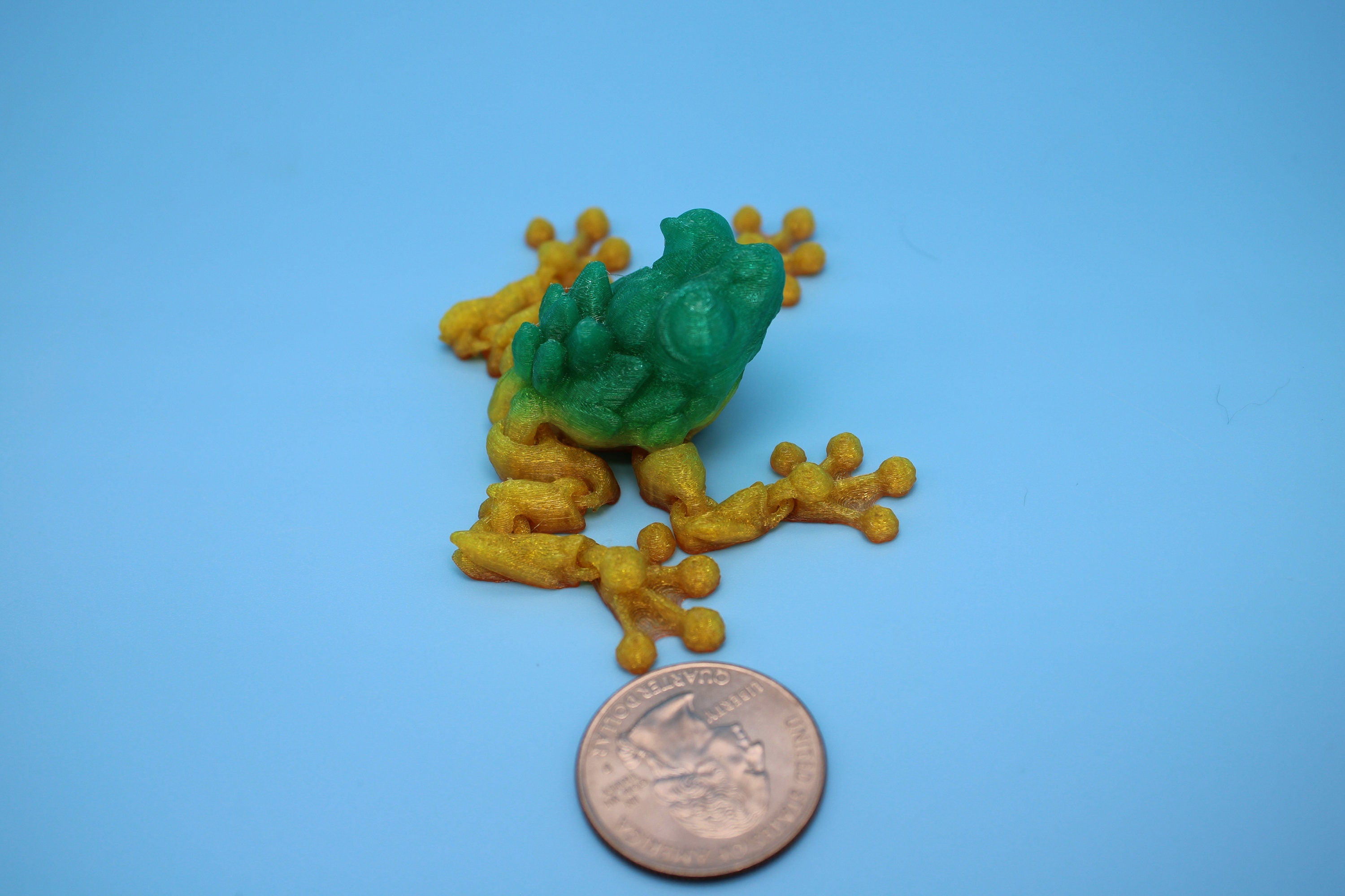 Miniature Flexible Crystal Frog | 3D Printed Crystal Cute Frog | 5.5 inches | Friendly Frog | Sensory Toy | Fidget Toy | Articulating Frog.