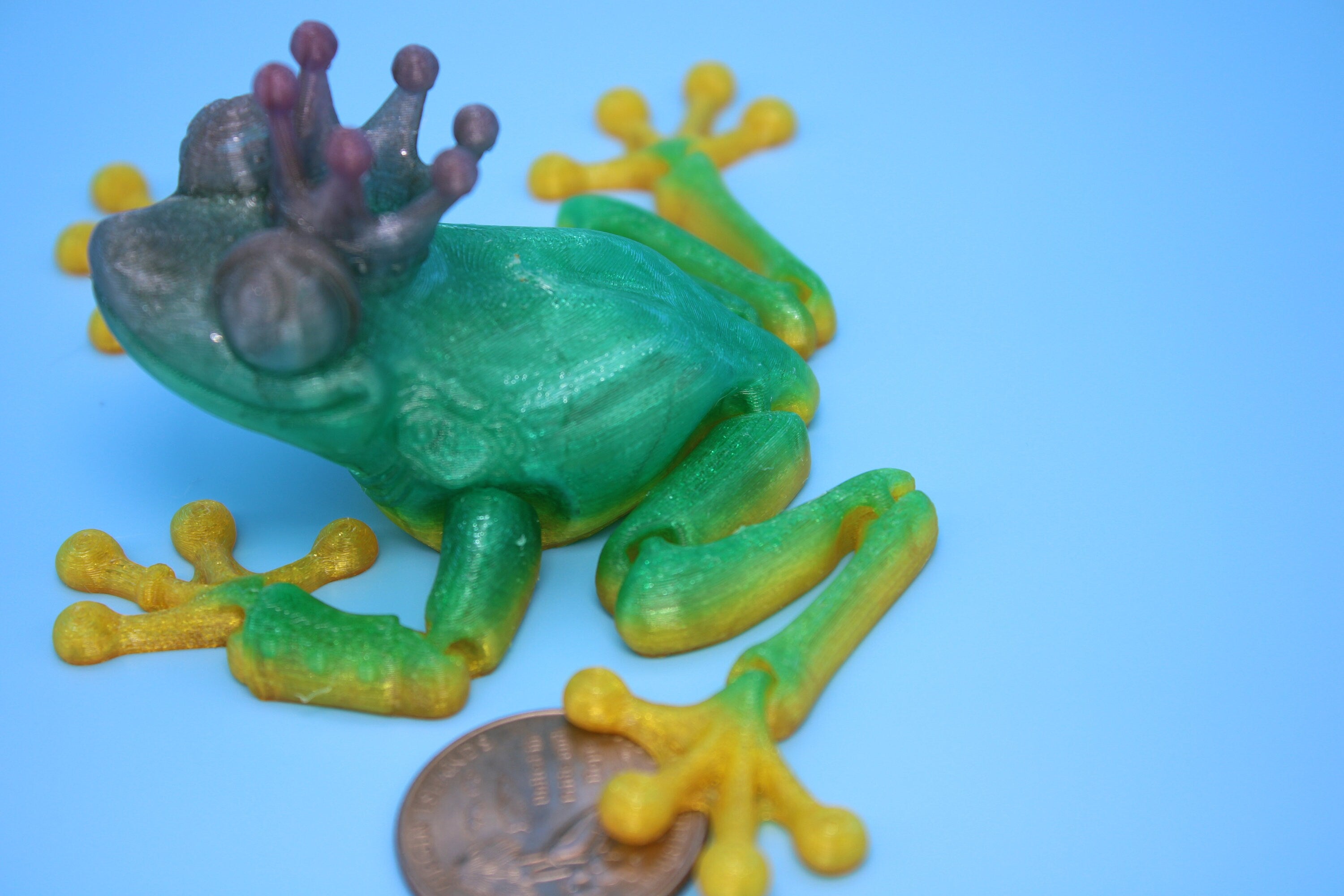 Prince Frog- Rainbow | Miniature | Cute Flexi Toy | Articulating Frog | 3D printed Unique Fidget | Desk Buddy