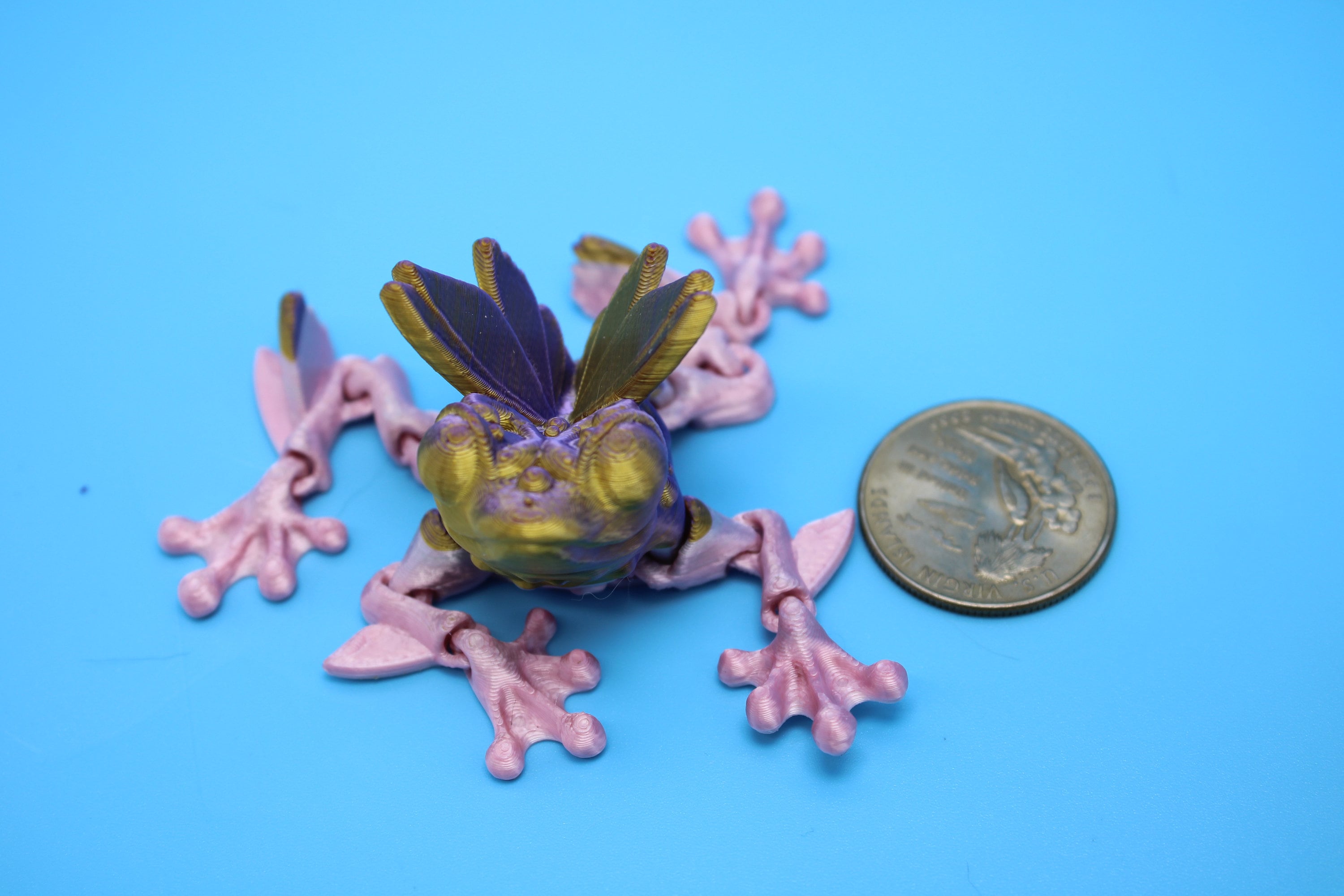 Butterfly Frog-Pink & Gold | 3D Printed Miniature | Flutter Frog | Fidget Toy | Articulating Frog.