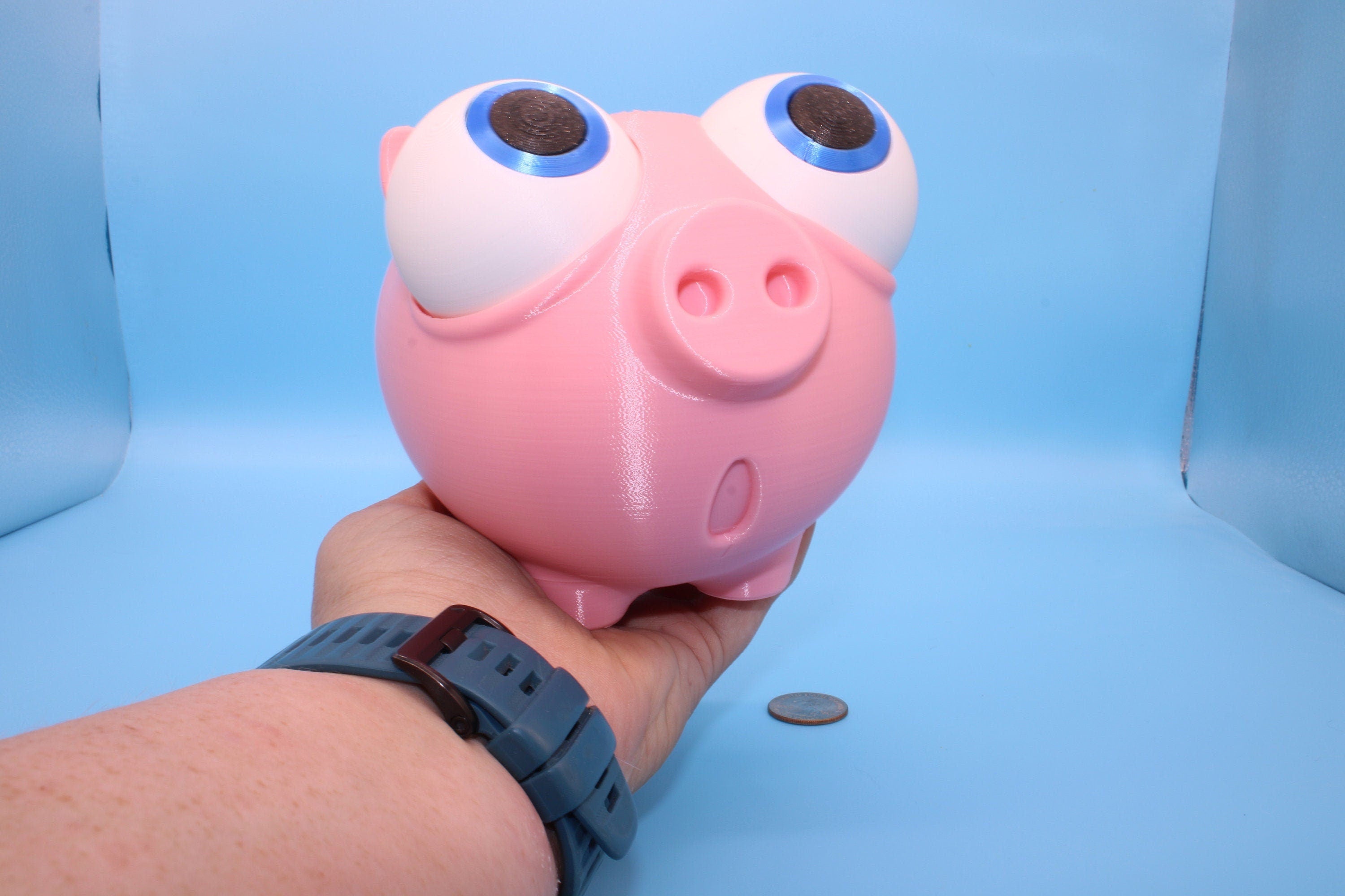 Pink Cute Piggy Bank | Eyes Do NOT Move | 3D Printed. Holds Coins | Looks Amazing on display | Removable Turn Knob To Get Coins Out.