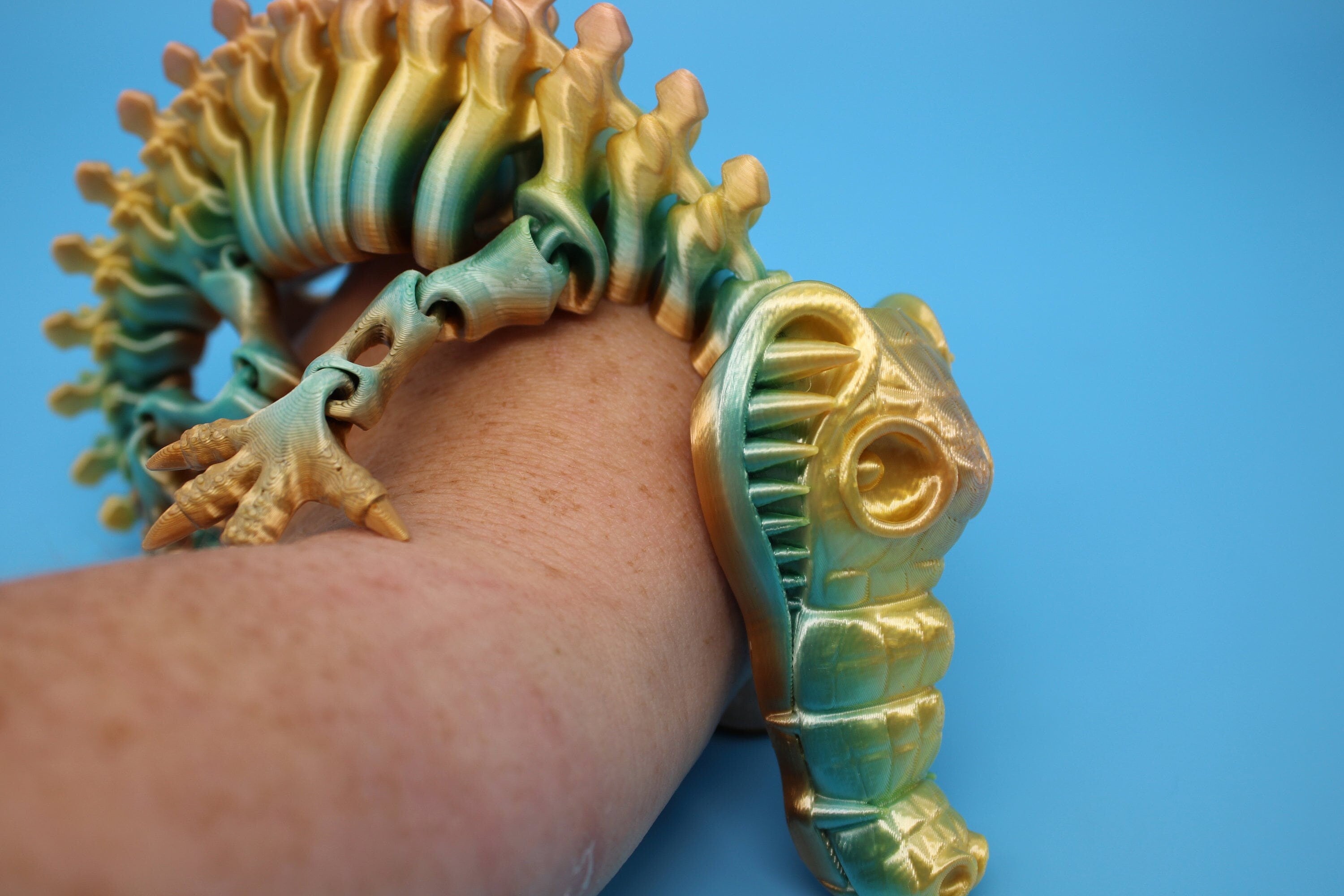 Rainbow Crocodile | Cute Flexi Toy | Articulating Crocodile | 3D printed Unique Fidget | Desk Buddy | 13 in.