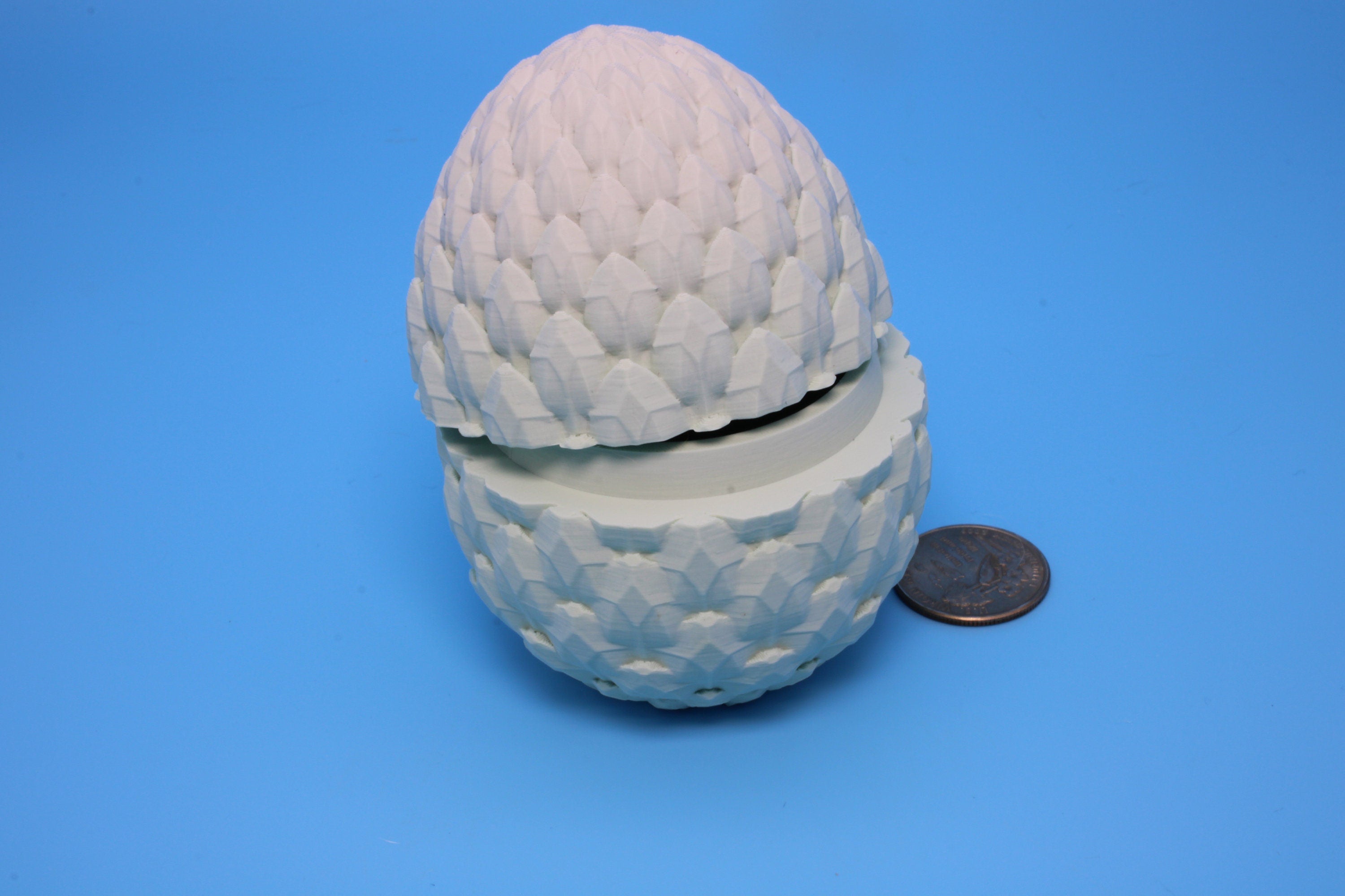 Dragon Scale Egg- Small | 3D Printed | Dragon Egg Storage! | 3.5 in. | Dragon Dice Box | Decorative Egg.