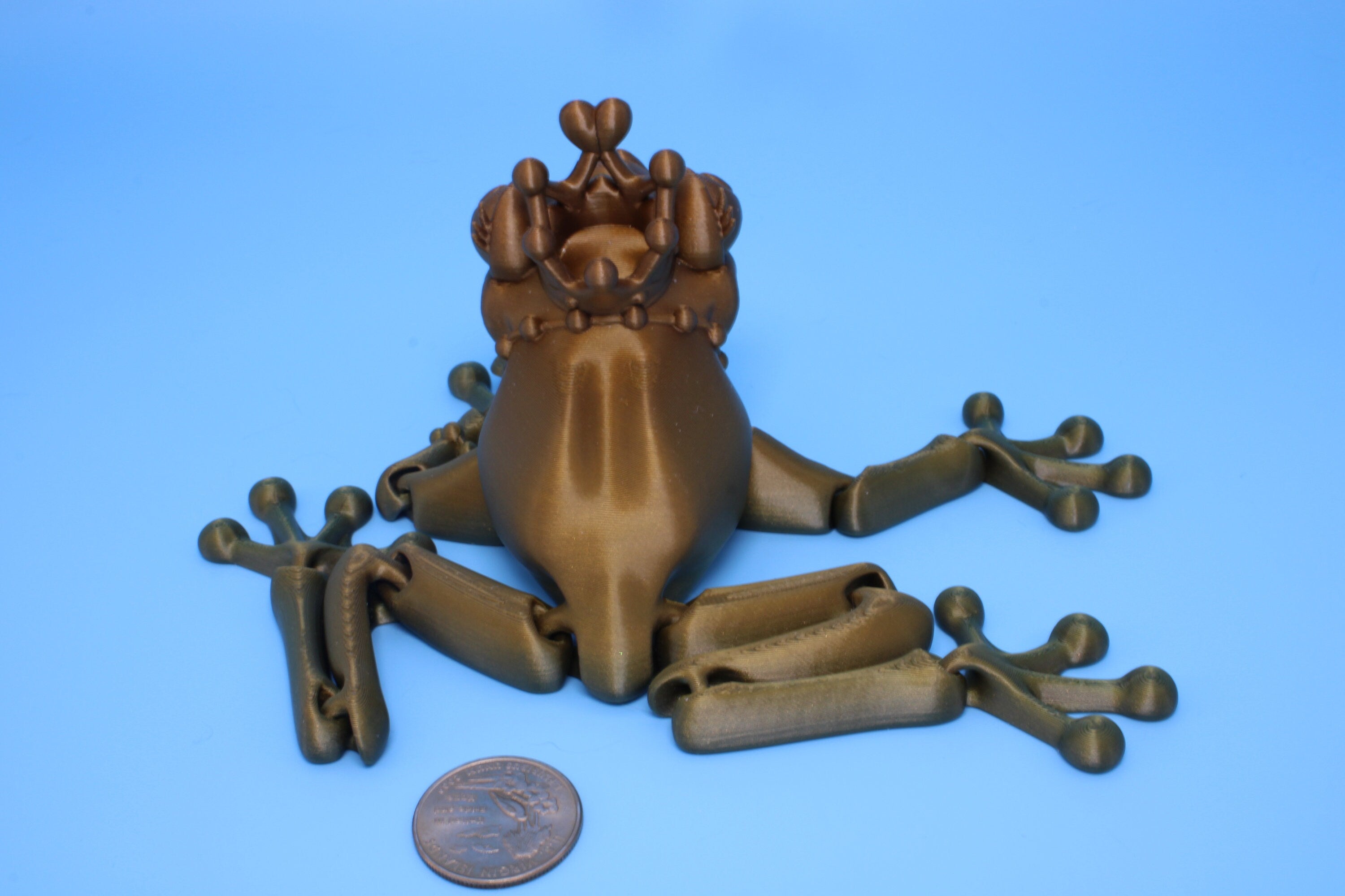 Princess Frog | Cute Flexi Toy | Articulating Frog | 3D printed Unique Fidget | Desk Buddy