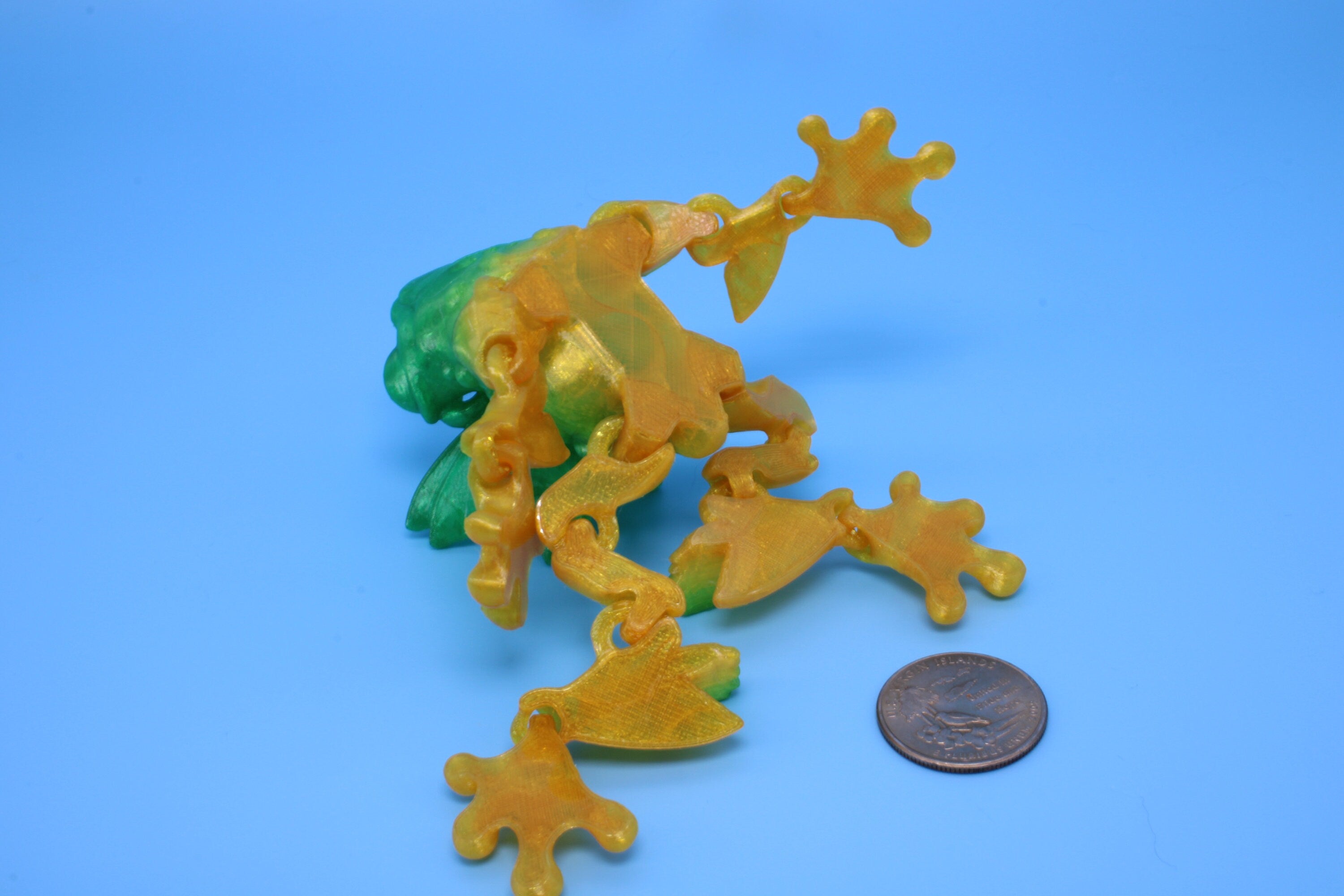 Butterfly Frog-Green & Yellow | 3D Printed | Flutter Frog | Fidget Toy | Articulating Frog.
