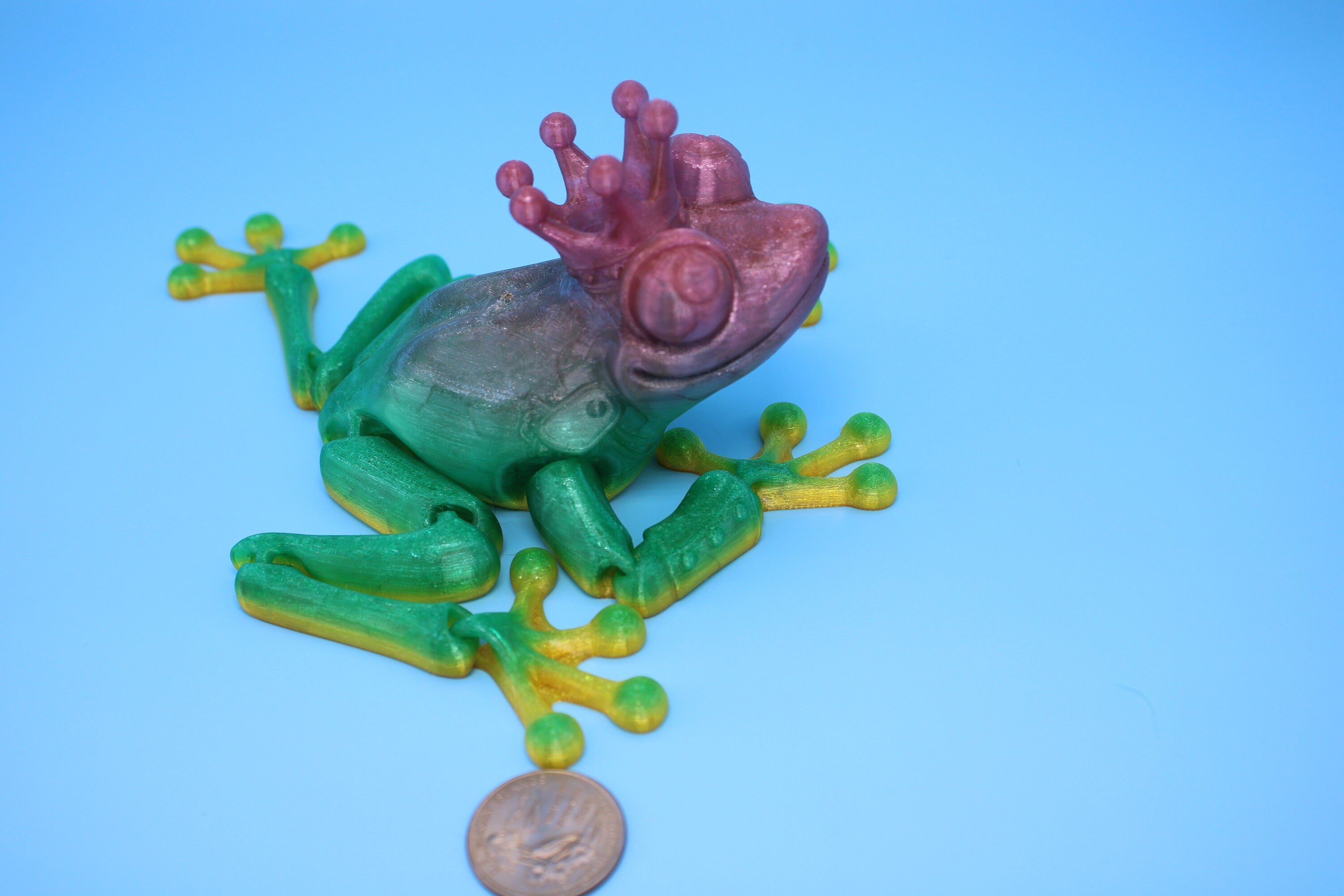 Prince Frog- Rainbow | Cute Flexi Toy | Articulating Frog | 3D printed Unique Fidget | Desk Buddy