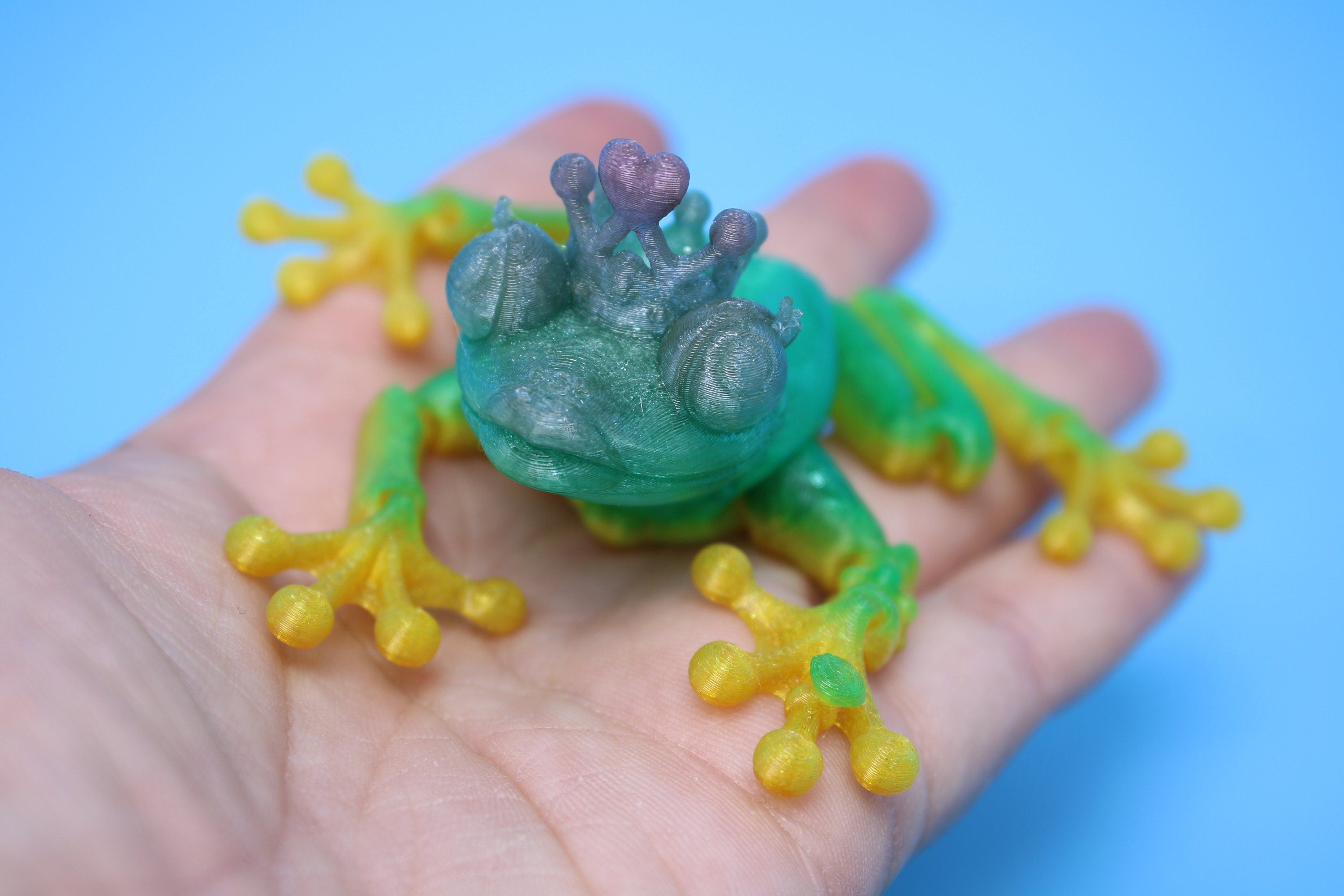 Princess Frog- Rainbow | Miniature | Cute Flexi Toy | Articulating Frog | 3D printed Unique Fidget | Desk Buddy