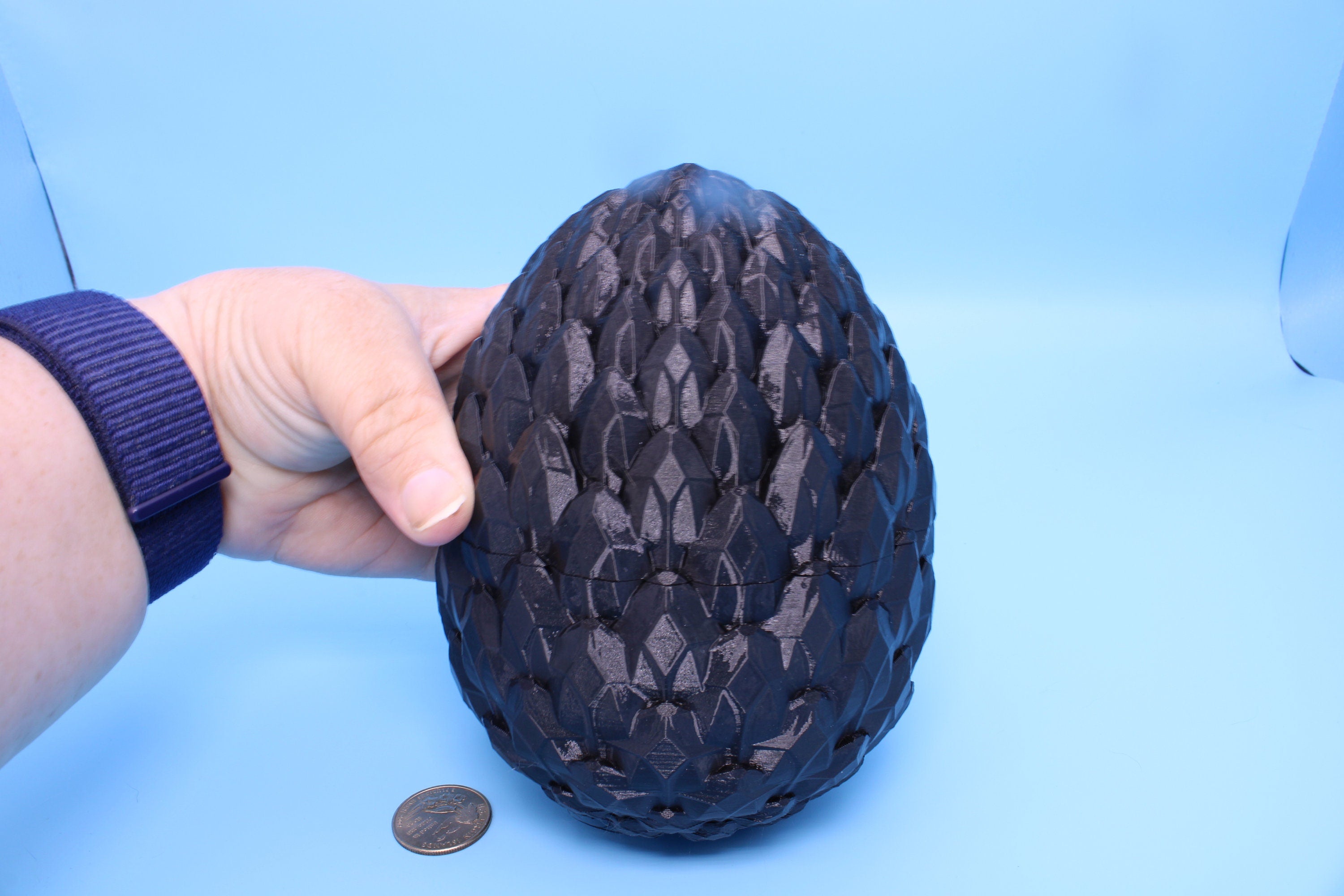 Dragon Scale Egg- Black | 3D printed | Dragon Egg Storage! | 6 in. Dragon Scale Egg | Gift. Decorative Egg