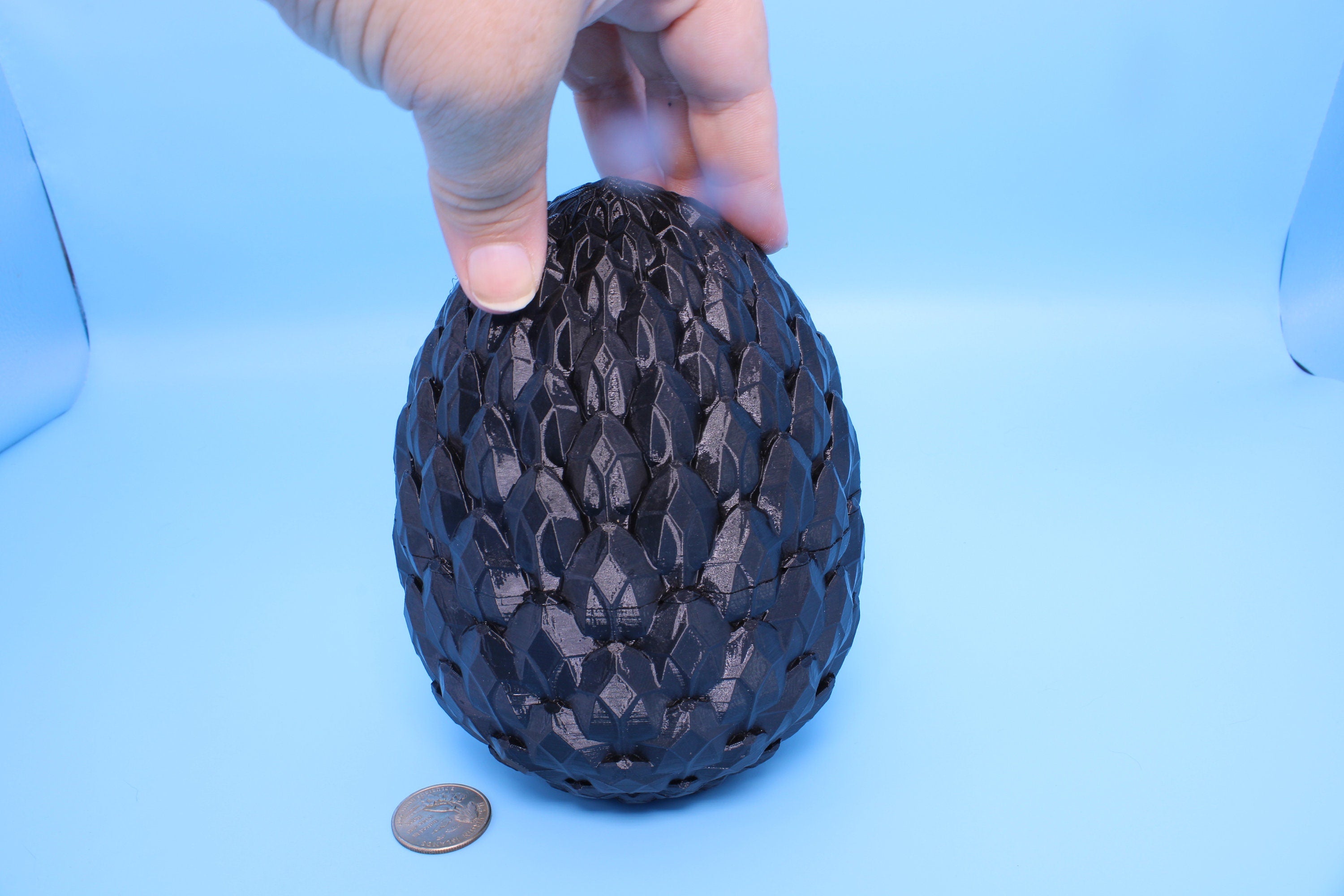 Dragon Scale Egg- Black | 3D printed | Dragon Egg Storage! | 6 in. Dragon Scale Egg | Gift. Decorative Egg