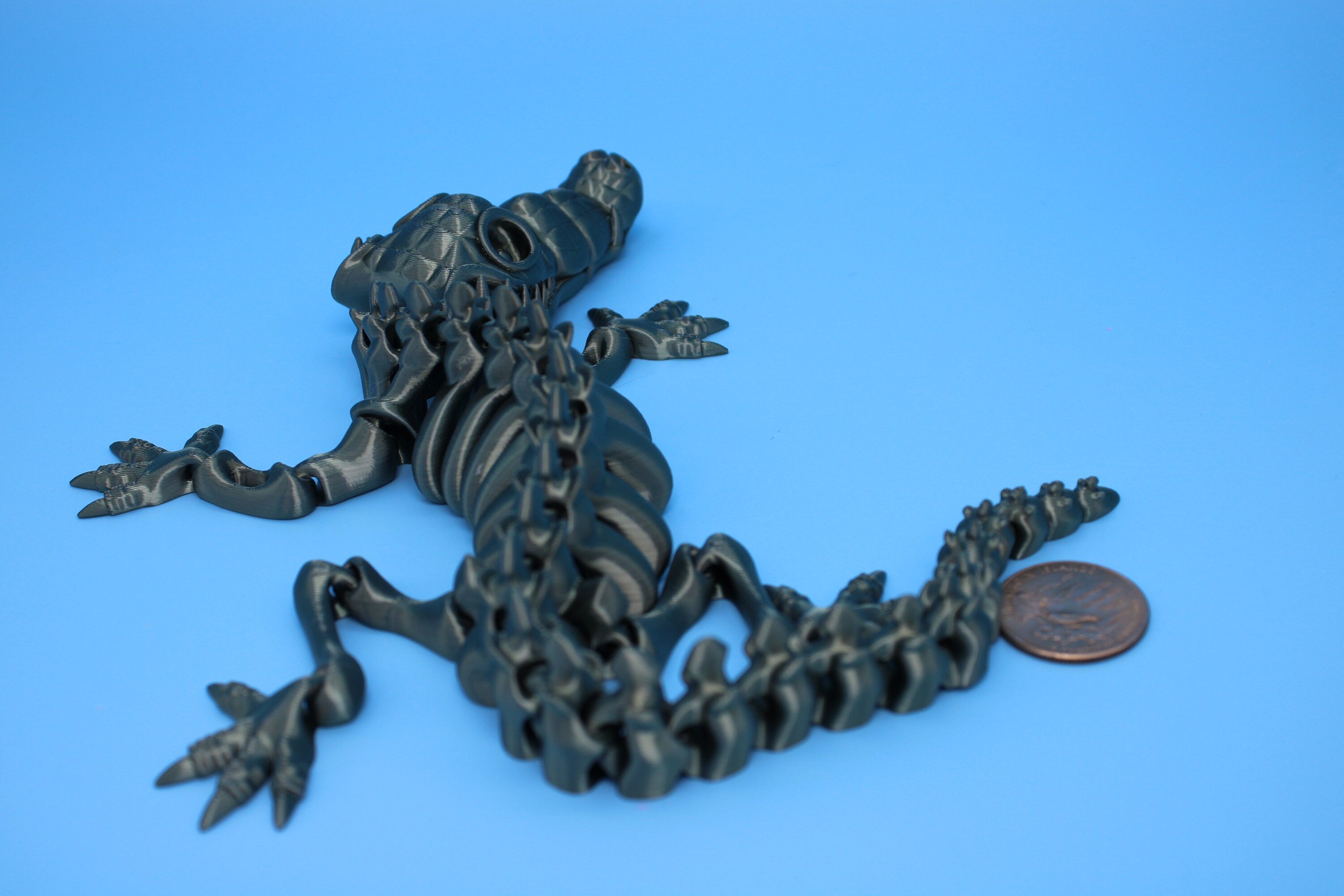 Crocodile | Cute Flexi Toy | Articulating Crocodile | 3D printed Unique Fidget | Desk Buddy | 13 in.