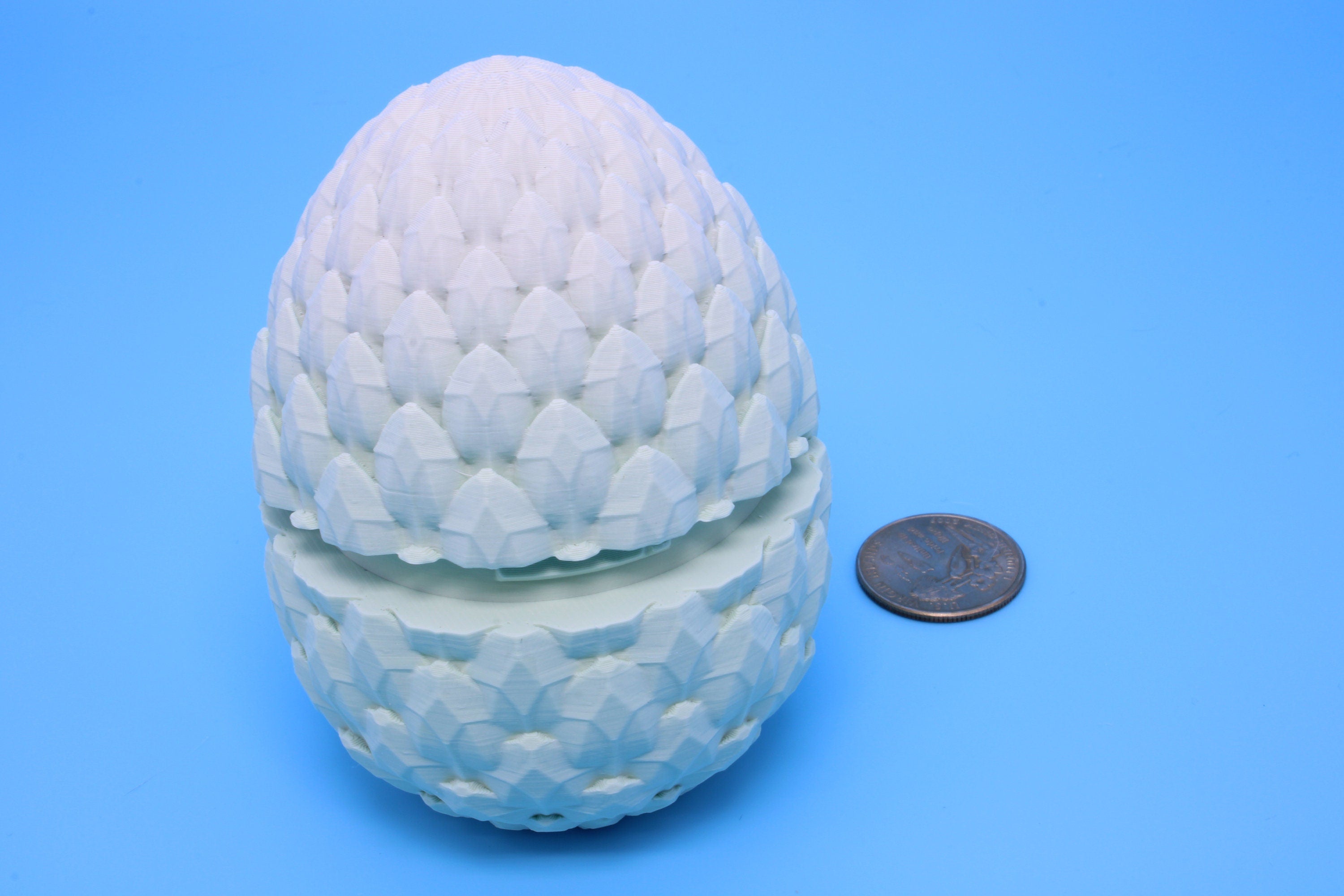 Dragon Scale Egg- Small | 3D Printed | Dragon Egg Storage! | 3.5 in. | Dragon Dice Box | Decorative Egg.