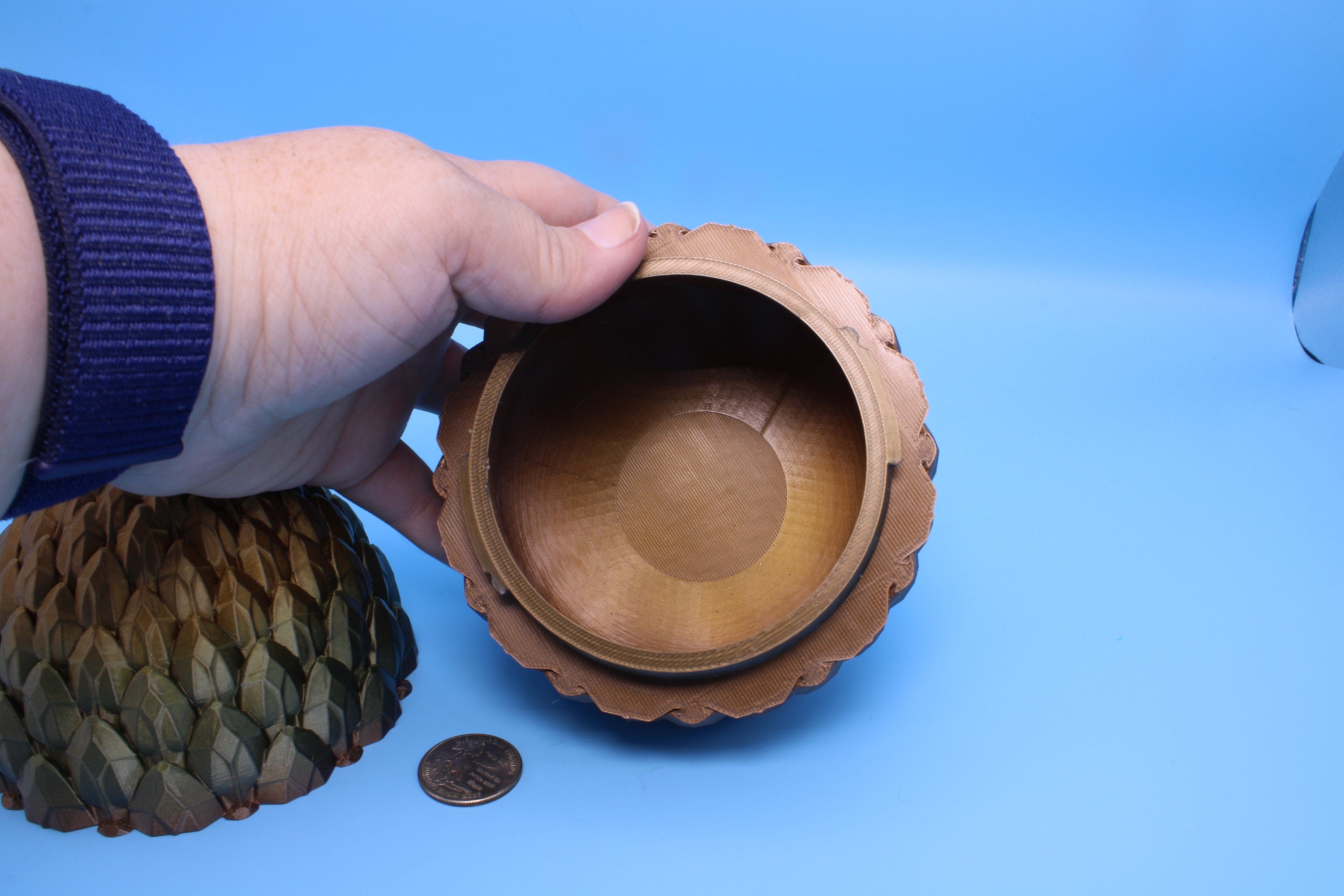 Dragon Scale Egg- Brown | 3D printed | Dragon Egg Storage! | 6 in. Dragon Scale Egg | Gift. Decorative Egg
