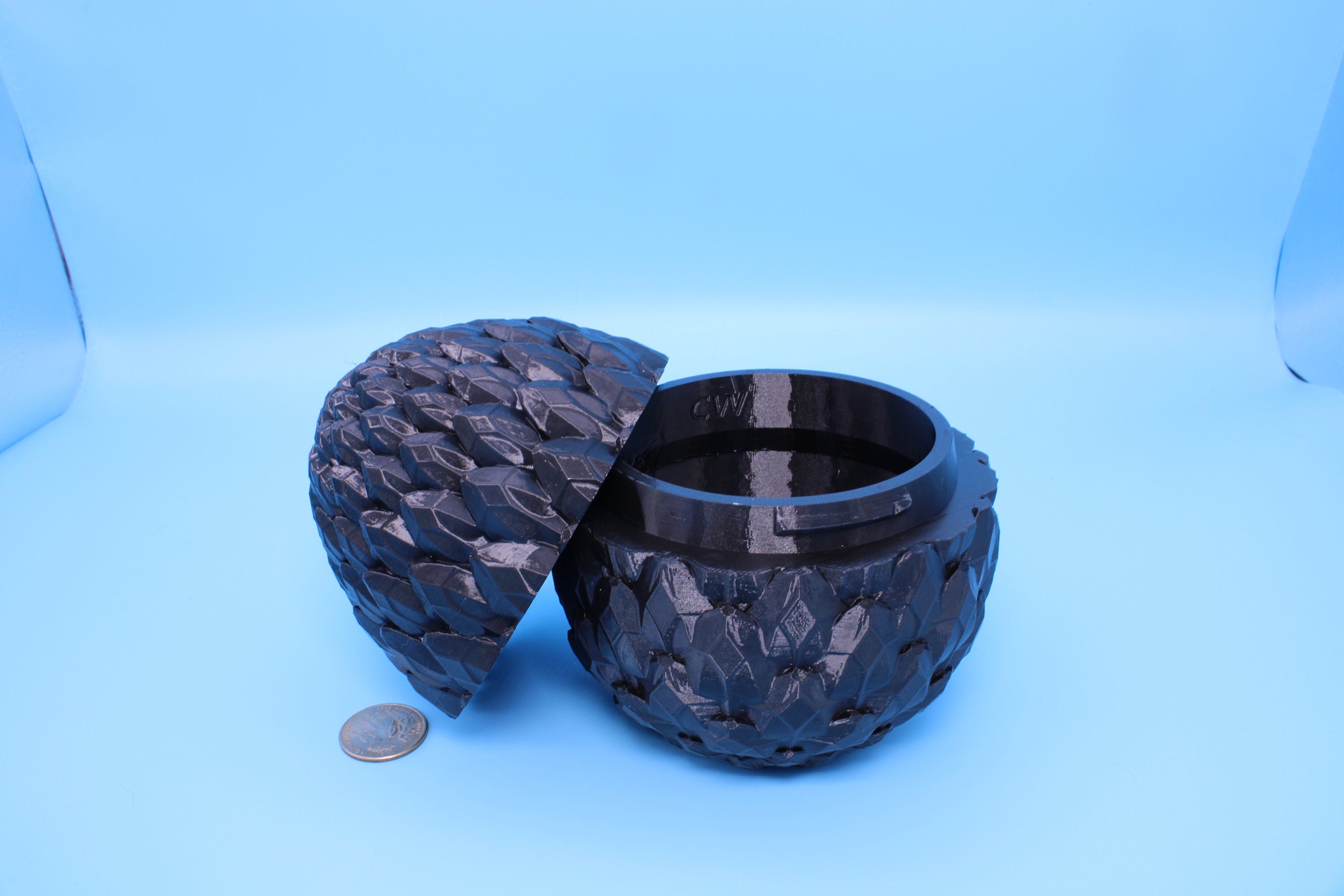 Dragon Scale Egg- Black | 3D printed | Dragon Egg Storage! | 6 in. Dragon Scale Egg | Gift. Decorative Egg