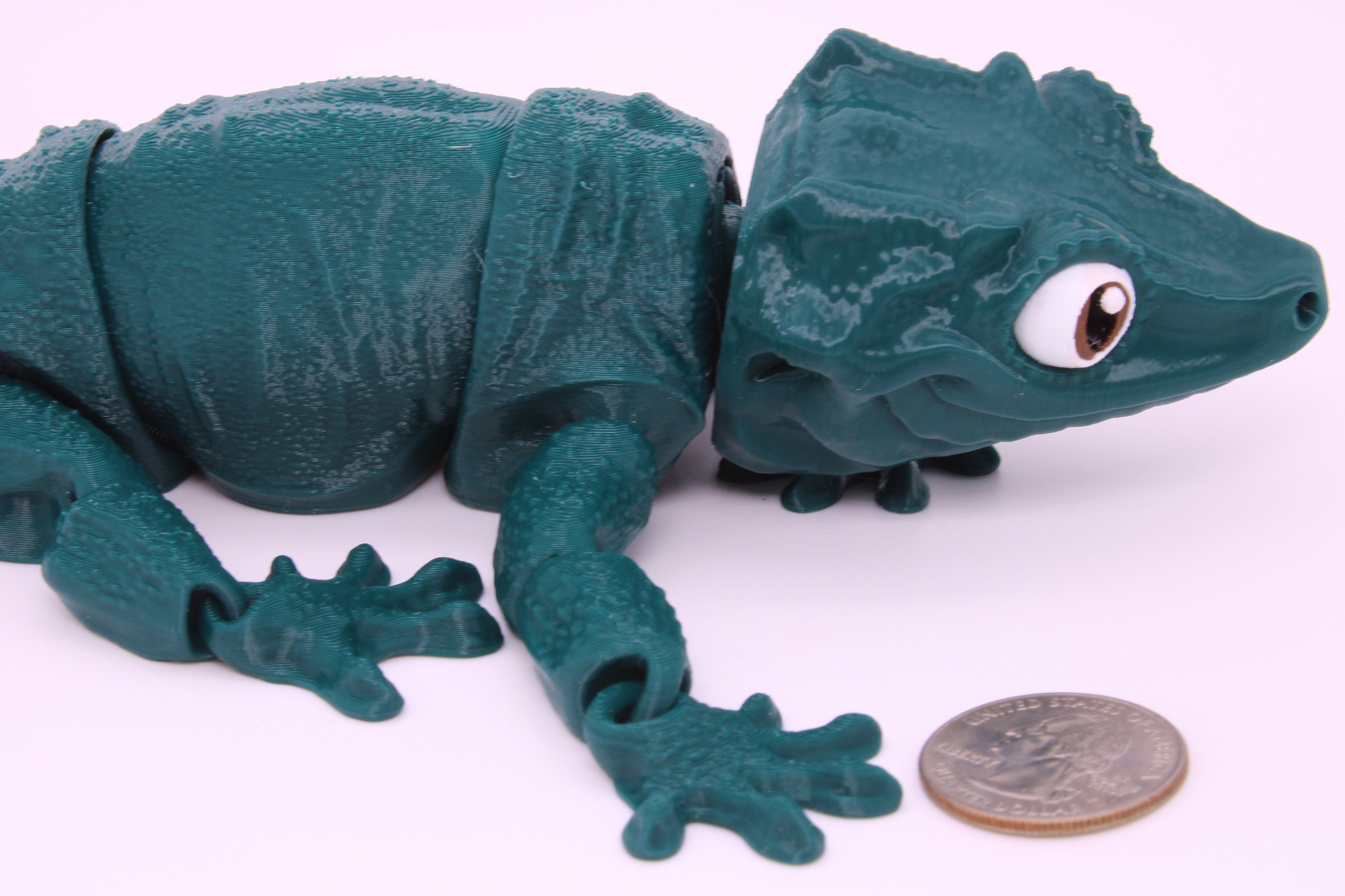 Gargoyle Gecko - Green with colored eyes | Flexi Toy | Articulating Fidget Toy | Made to Order