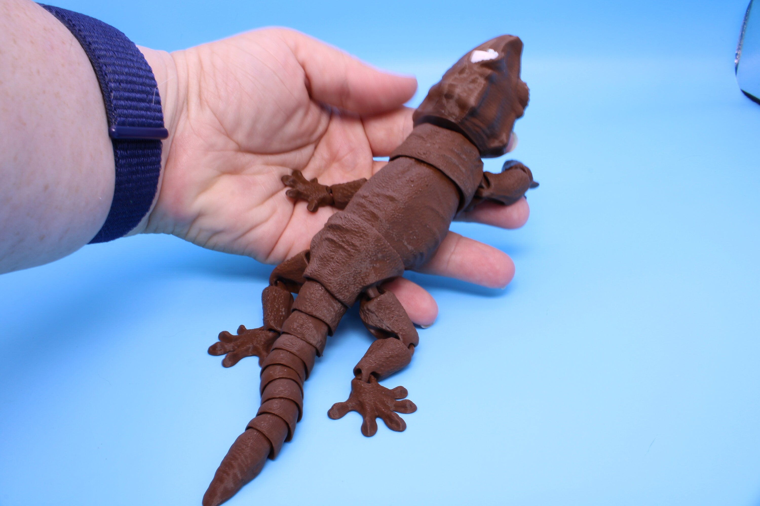 Gargoyle Gecko - Brown | Flexi Toy | Articulating Fidget Toy | Made to Order