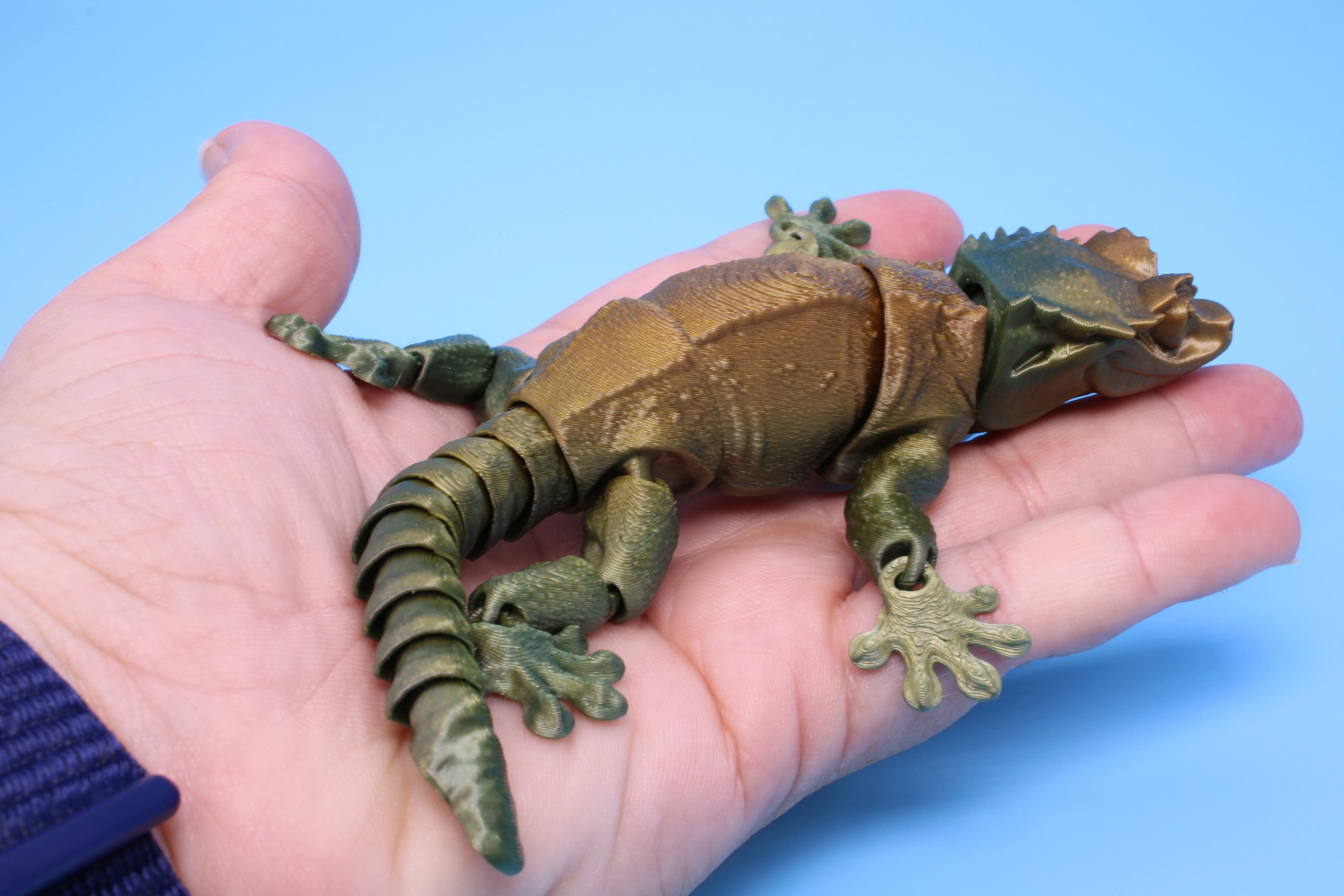 Gargoyle Gecko -3D Printed 6in.